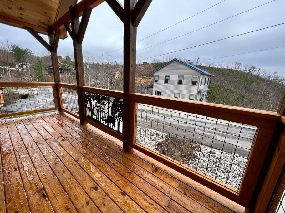 * * 4 Master Bedrooms, Views, Theater, Arcade, Evc Gatlinburg Bagian luar foto