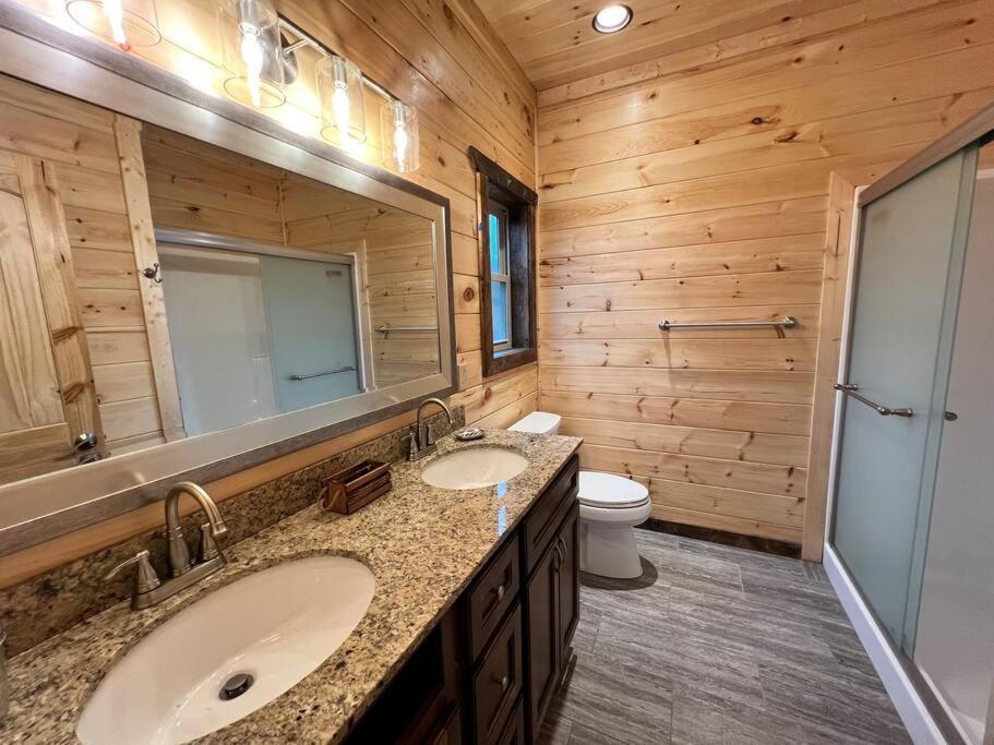 * * 4 Master Bedrooms, Views, Theater, Arcade, Evc Gatlinburg Bagian luar foto
